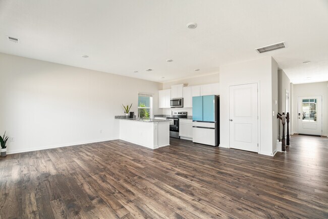 Building Photo - 3473 Tyee Xing Wy