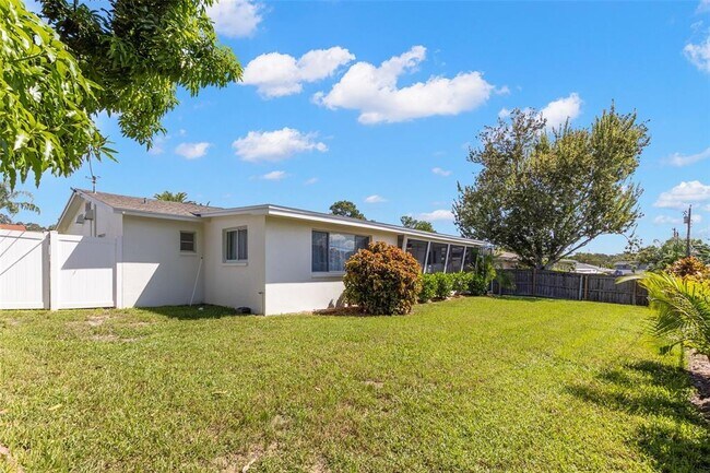 Building Photo - 3488 Shady Bluff Dr