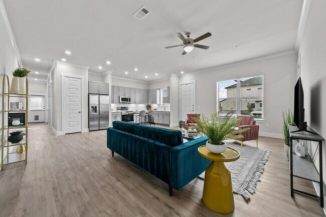 Building Photo - 865 Limmer Loop