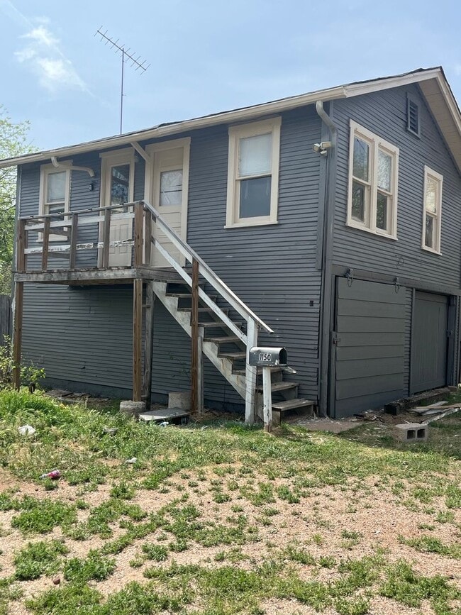 Building Photo - 1150 Palm St