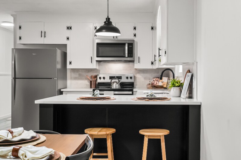 Building Photo - 3912 Seminole Ave