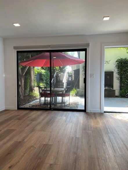 Building Photo - 2529 State St