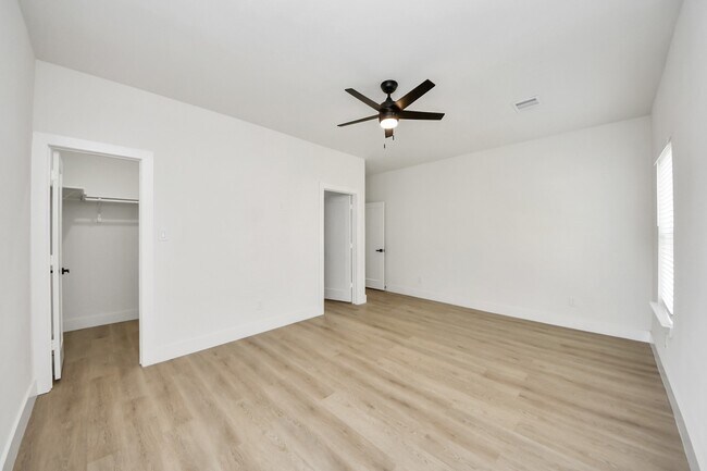 Building Photo - 1314 W Willis St