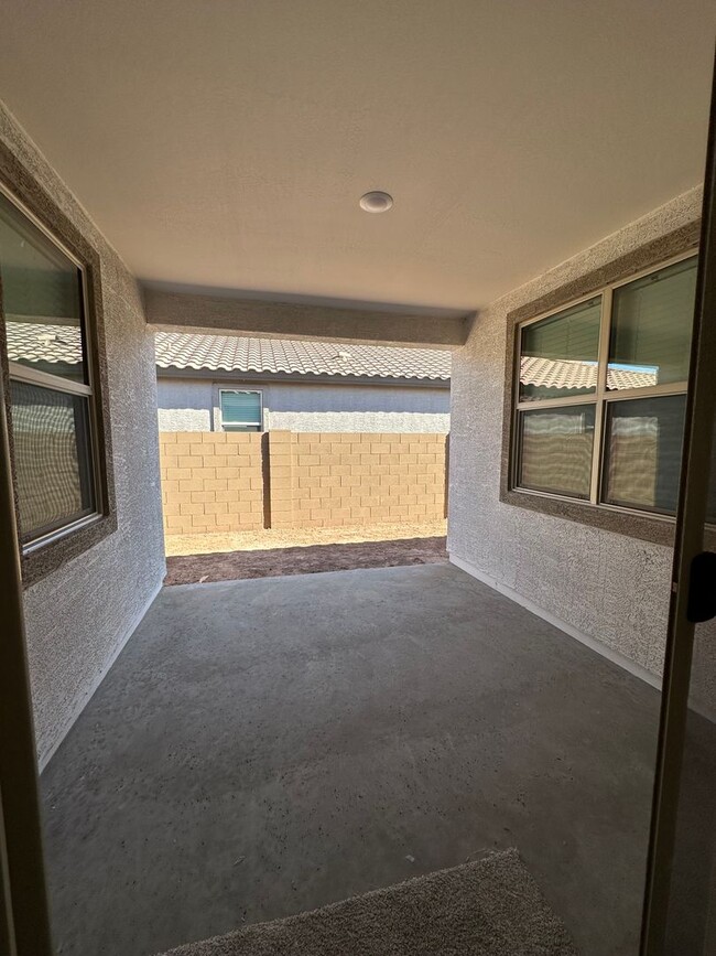 Building Photo - BRAND NEW HOME WARNER MEADOW GILBERT