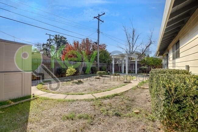 Building Photo - 6510 Barkley Way