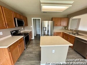 Building Photo - 8755 Sunview St