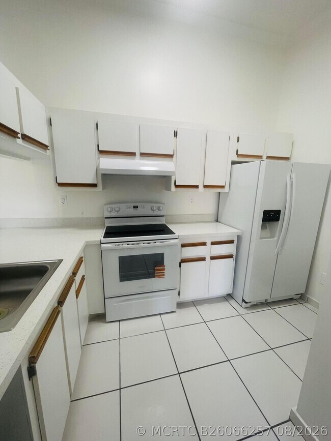 Building Photo - 18340 Mediterranean Blvd
