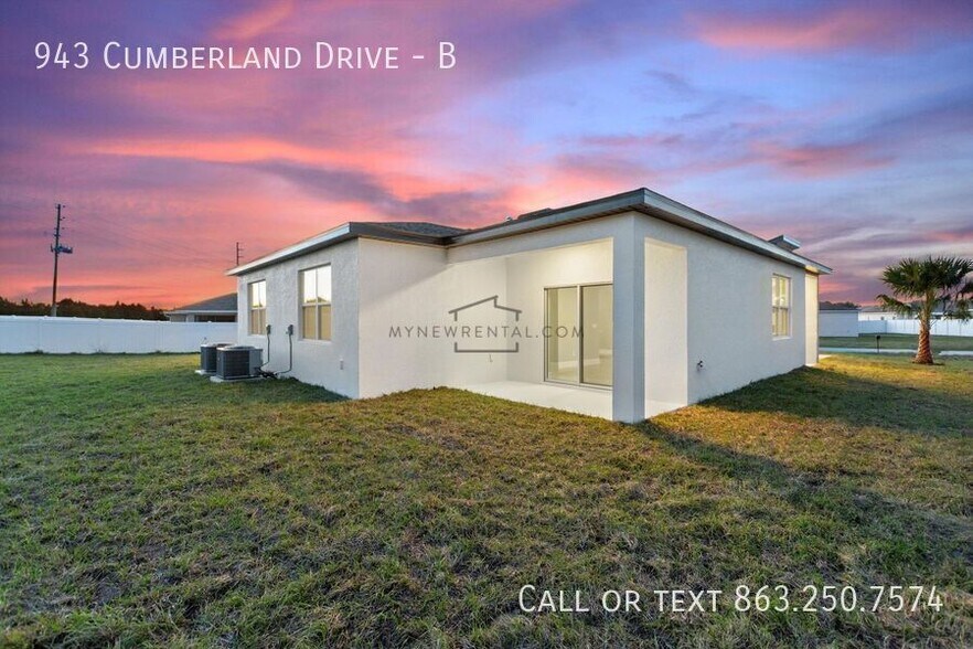 Building Photo - 943 Cumberland Dr