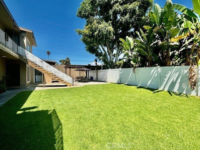 Building Photo - 1835 W Crestwood Ln