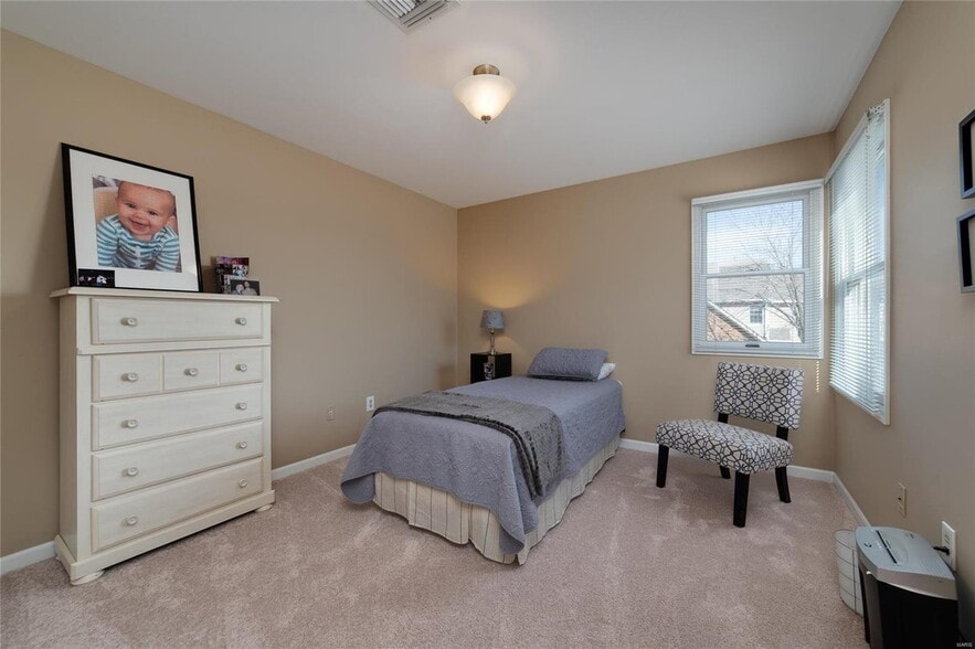 Building Photo - 1730 Blue Oak Dr