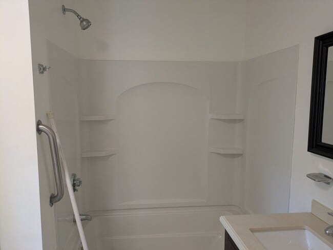 Building Photo - 55 Boys Ave