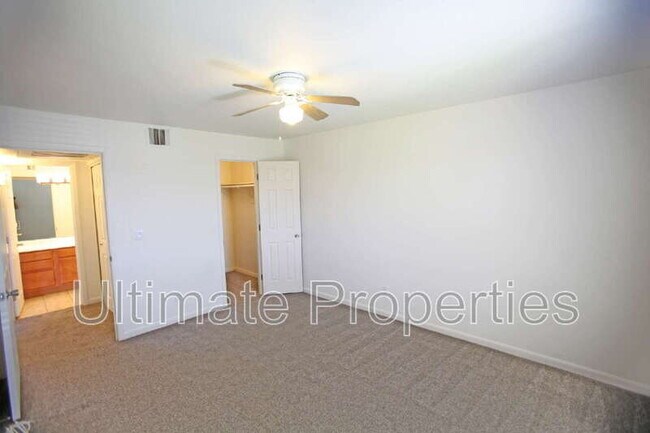 Building Photo - 4354 N 82nd St