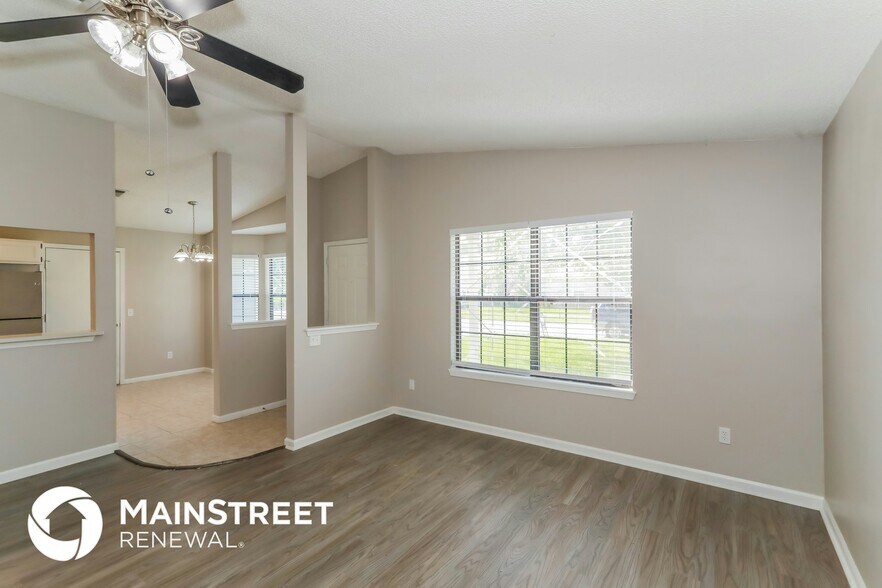 Building Photo - 7453 Amandas Crossing Dr N