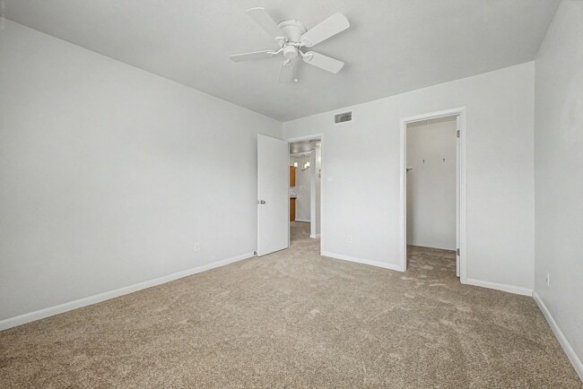 Building Photo - 5995 N 78th St