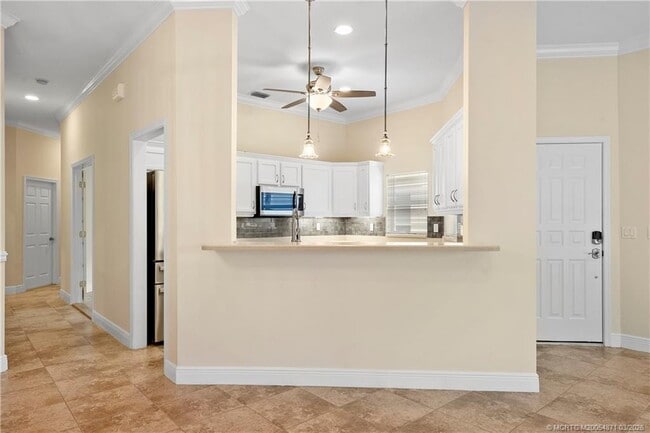 Building Photo - 2194 NW Tilia Trail