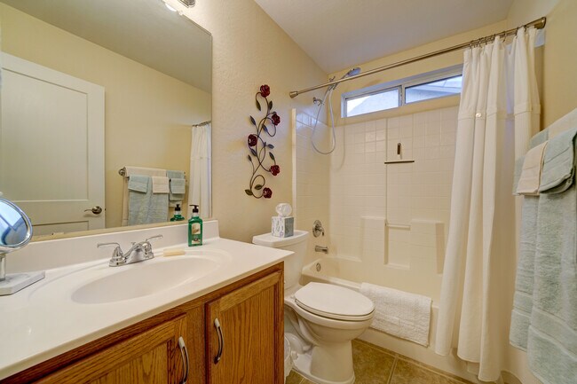 Building Photo - 6744 S Haunted Canyon Rd