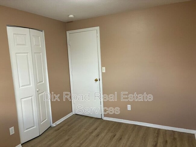 Building Photo - 7106 Lunceford Dr