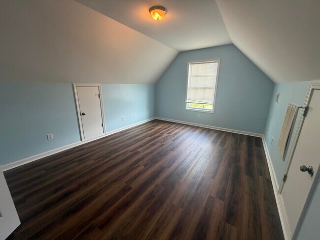 Building Photo - 3665 Galloway Ln