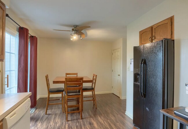 Building Photo - 143 Northwood Ct