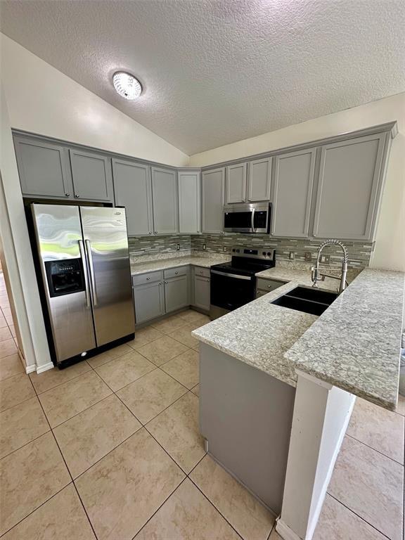 Building Photo - 2367 Brewerton Ln