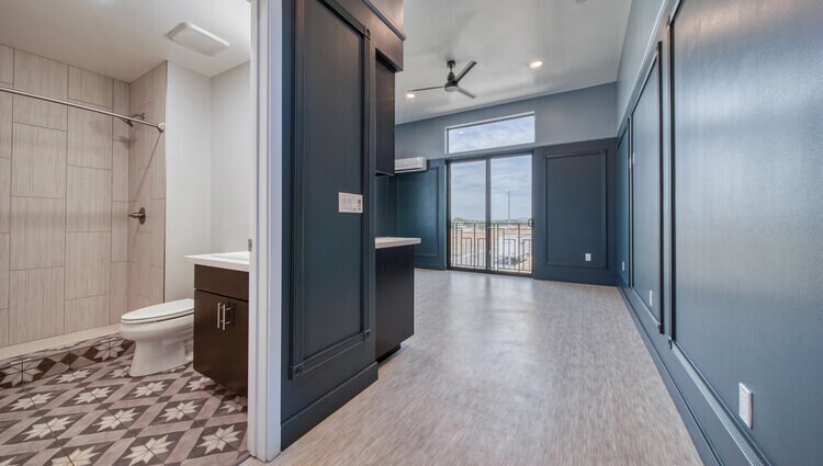 Building Photo - 2267 Springfield Dr