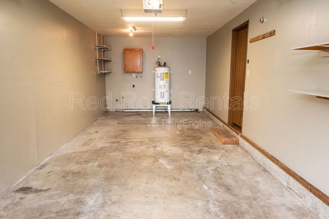 Building Photo - 13702 14th Ave S