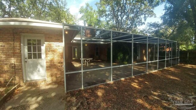 Building Photo - 4435 Roxborough Pl