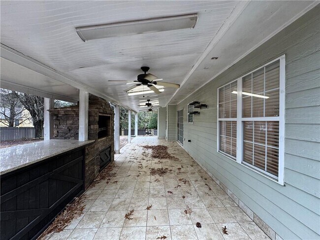 Building Photo - 5212 Pine Branch Cir