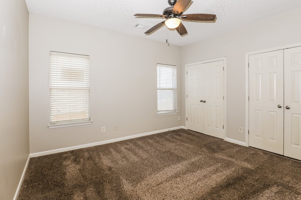 Building Photo - 7796 Newbury Dr