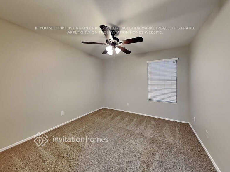 Building Photo - 2170 W Agrarian Hills Dr