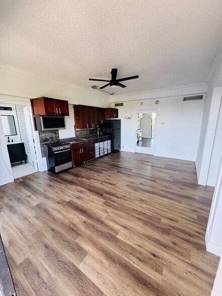 Building Photo - 2109 Bayshore Blvd