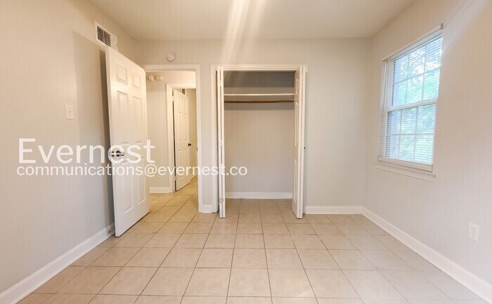 Building Photo - 8304 Baldwyn Cove