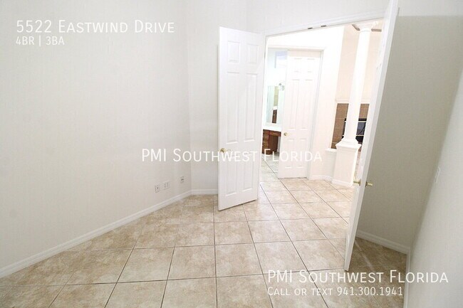 Building Photo - 5522 Eastwind Dr