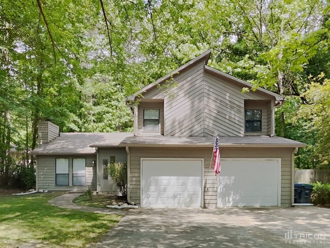 Building Photo - 817 Tramore Ct