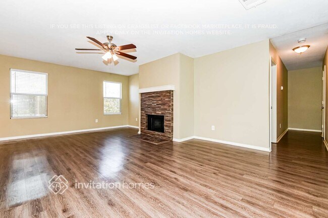 Building Photo - 1931 Melrose Ln