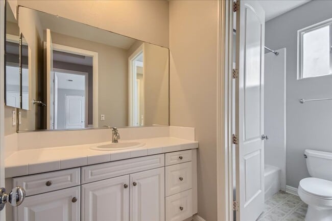 Building Photo - Gorgeous 4 Bd/4.5 Ba + Loft Home in 4S Ranch!!!