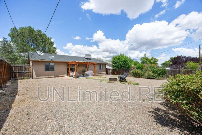 Building Photo - 4835 Gemstone Dr