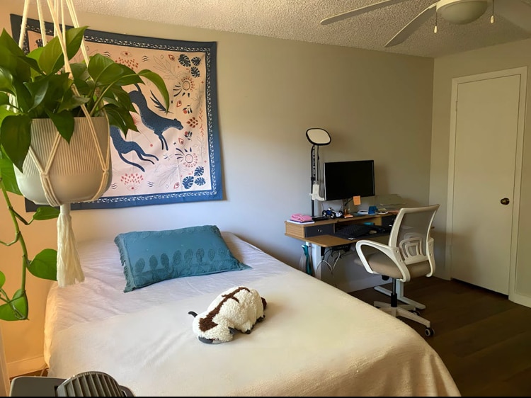 Second floor bedroom 1 with 2 closets - 1777 Quail St