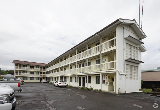 Primary Photo - Hale Hinano Apartments