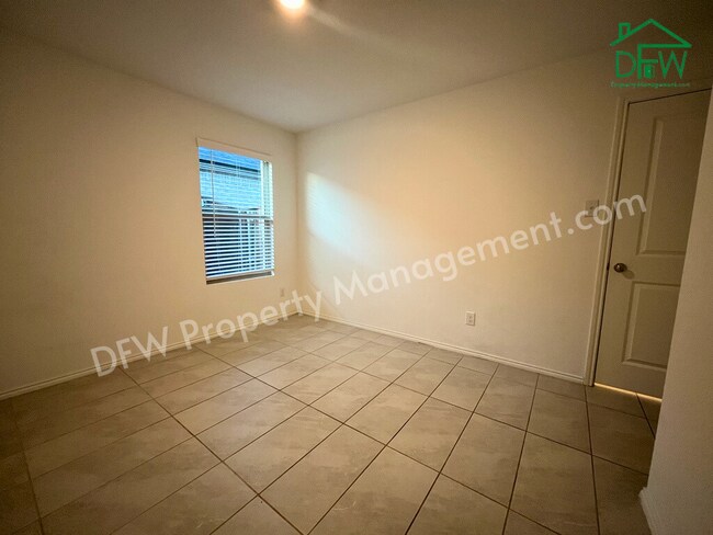 Building Photo - Charming 3-Bedroom Home for Lease in Quiet Little Elm Neighborhood!