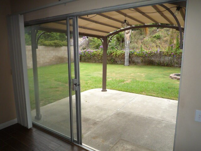 Building Photo - 26601 Avenida Deseo