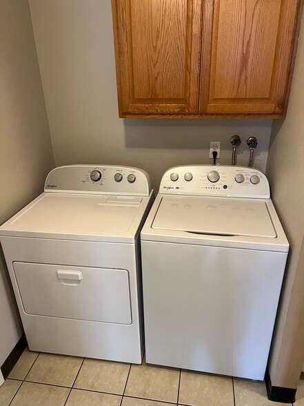 Building Photo - 2115 Carlson Rd