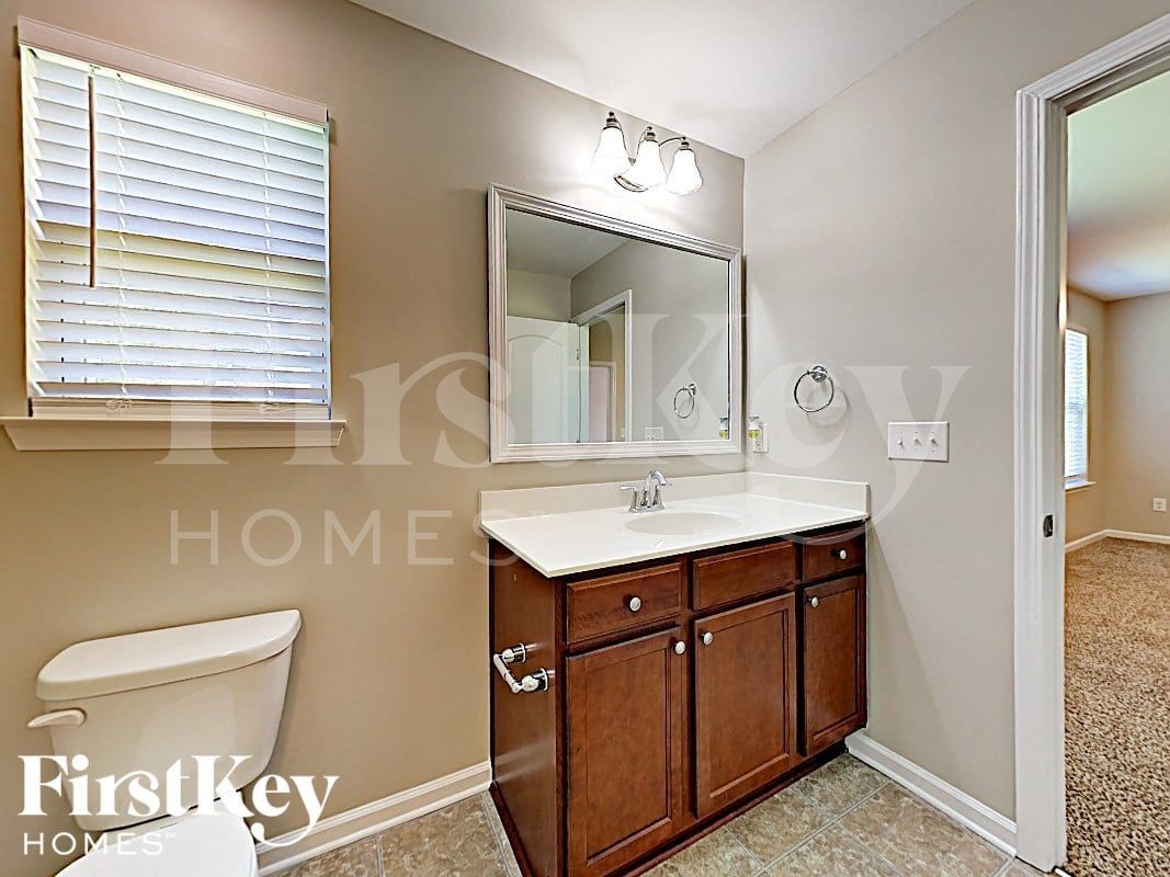 Building Photo - 3917 Catawba Hills Dr