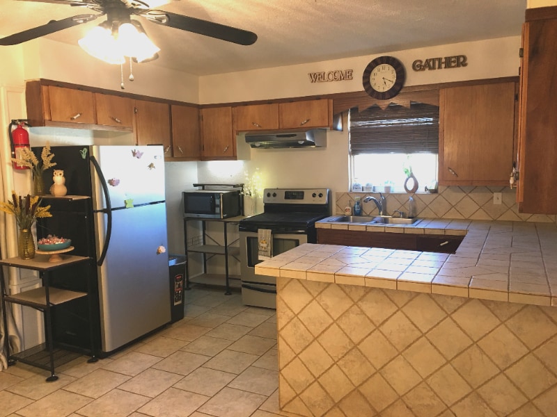 Building Photo - 304 SW 2nd St