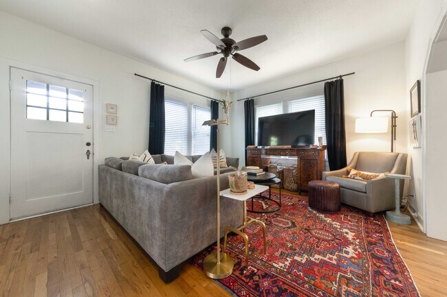 Building Photo - 4805 Avenue F