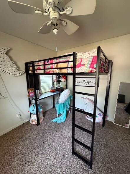Building Photo - 536 Greenleaf Dr
