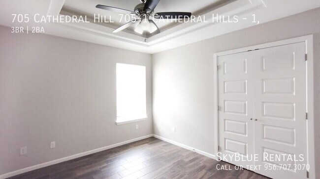 Building Photo - 705 Cathedral Hl