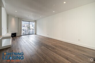 Building Photo - 8811-8813 Burton Way