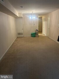 Building Photo - 50 Ramsgate Ct