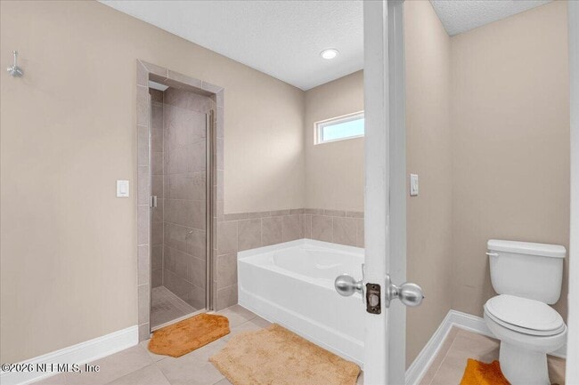 Building Photo - 3142 Valiant Ct